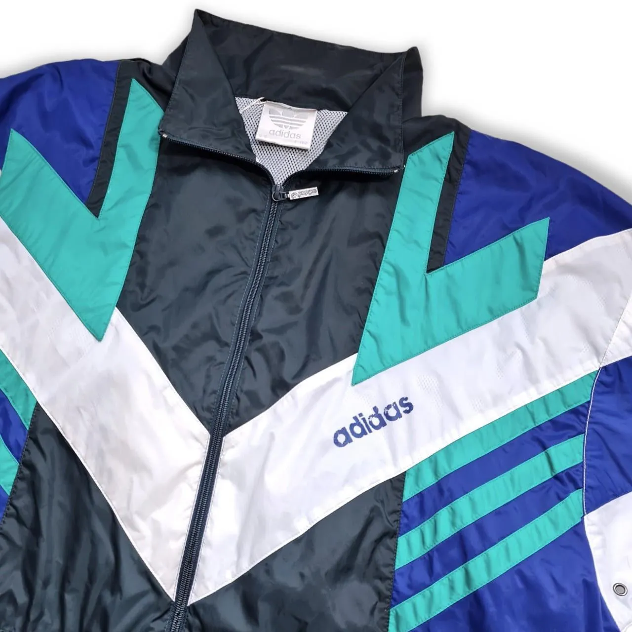 ADIDAS vintage foldable windbreaker jacket into bag size Large