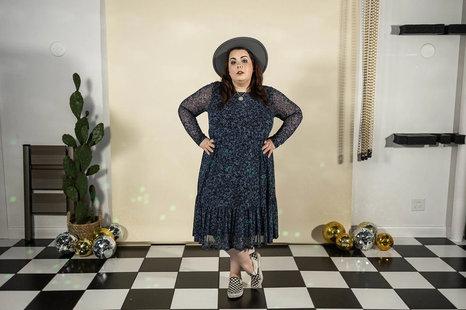 andrea long sleeve midi dress in blue