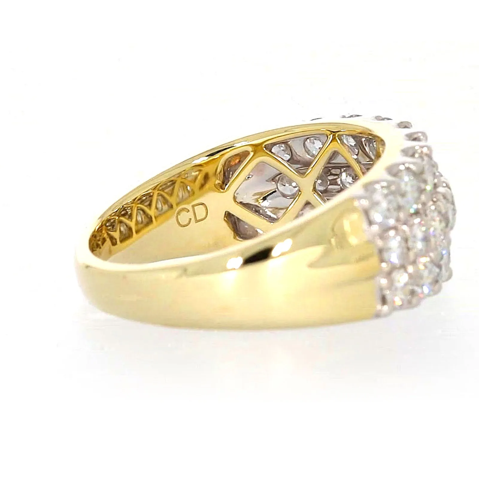 Celebration 9ct Yellow Gold Round Brilliant Cut 1 1/2 Carat tw of Lab Grown Diamonds Ring