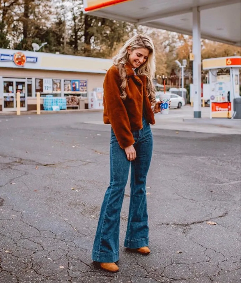 Kancan High Rise Flare Candice-Simona Jeans- Size 27 (Inseam 32”)