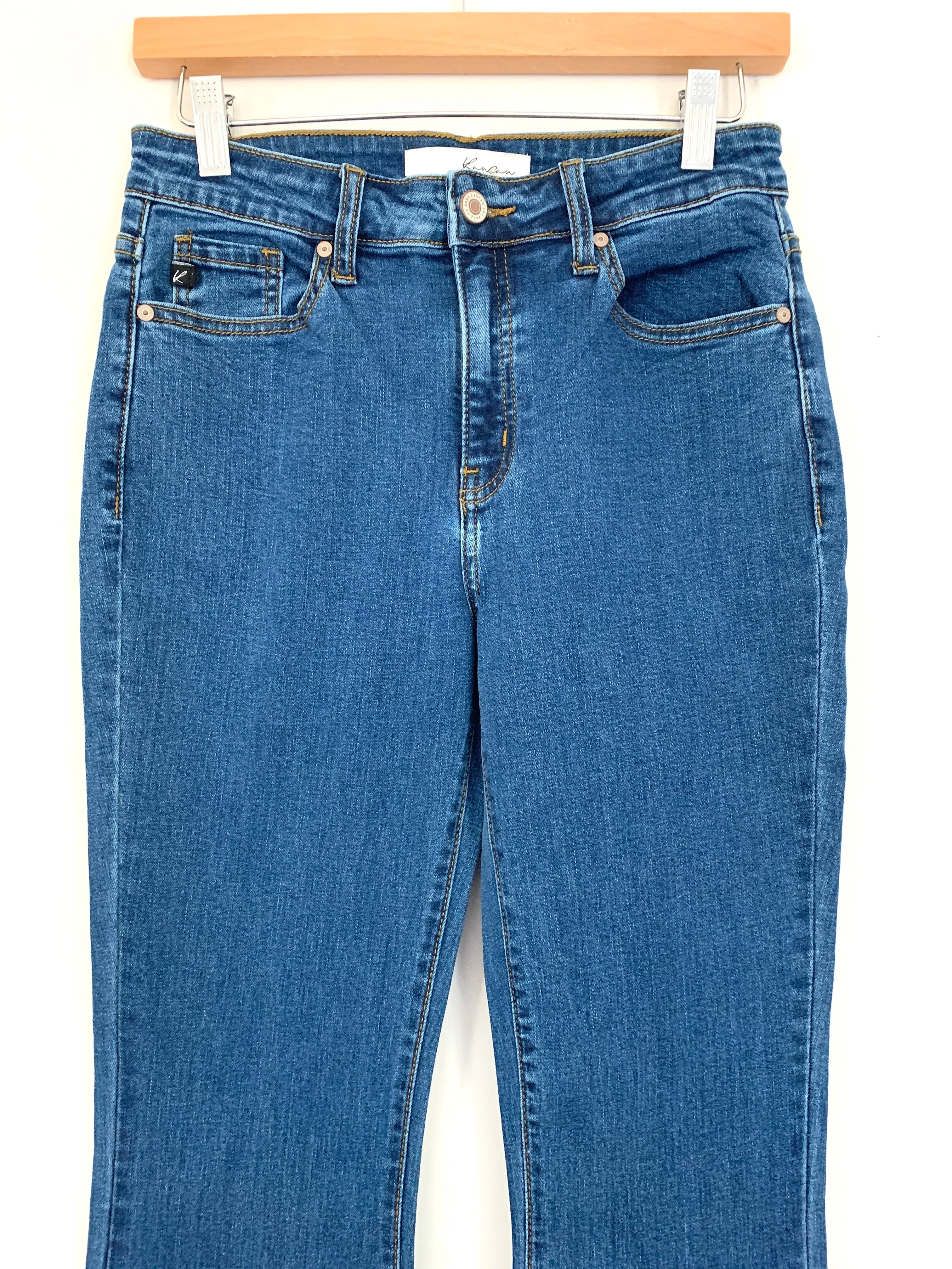 Kancan High Rise Flare Candice-Simona Jeans- Size 27 (Inseam 32”)