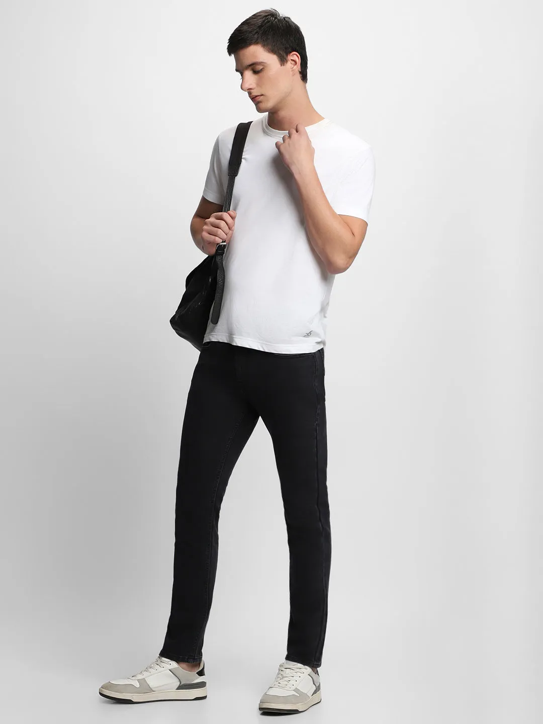 Men's Slim Fit Washed Black Stretchable Jeans