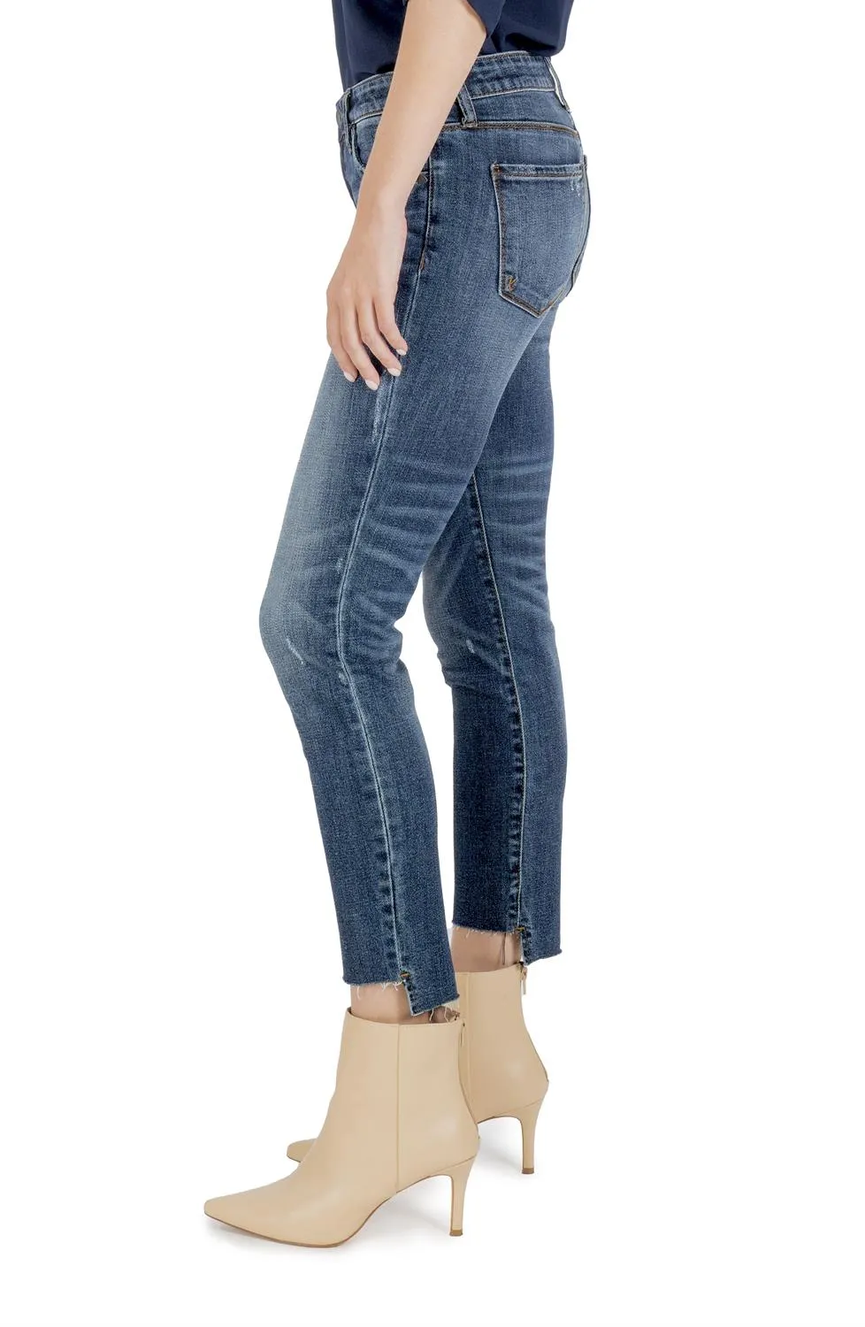 Reese Ankle Straight Leg W/ Raw Step Hem