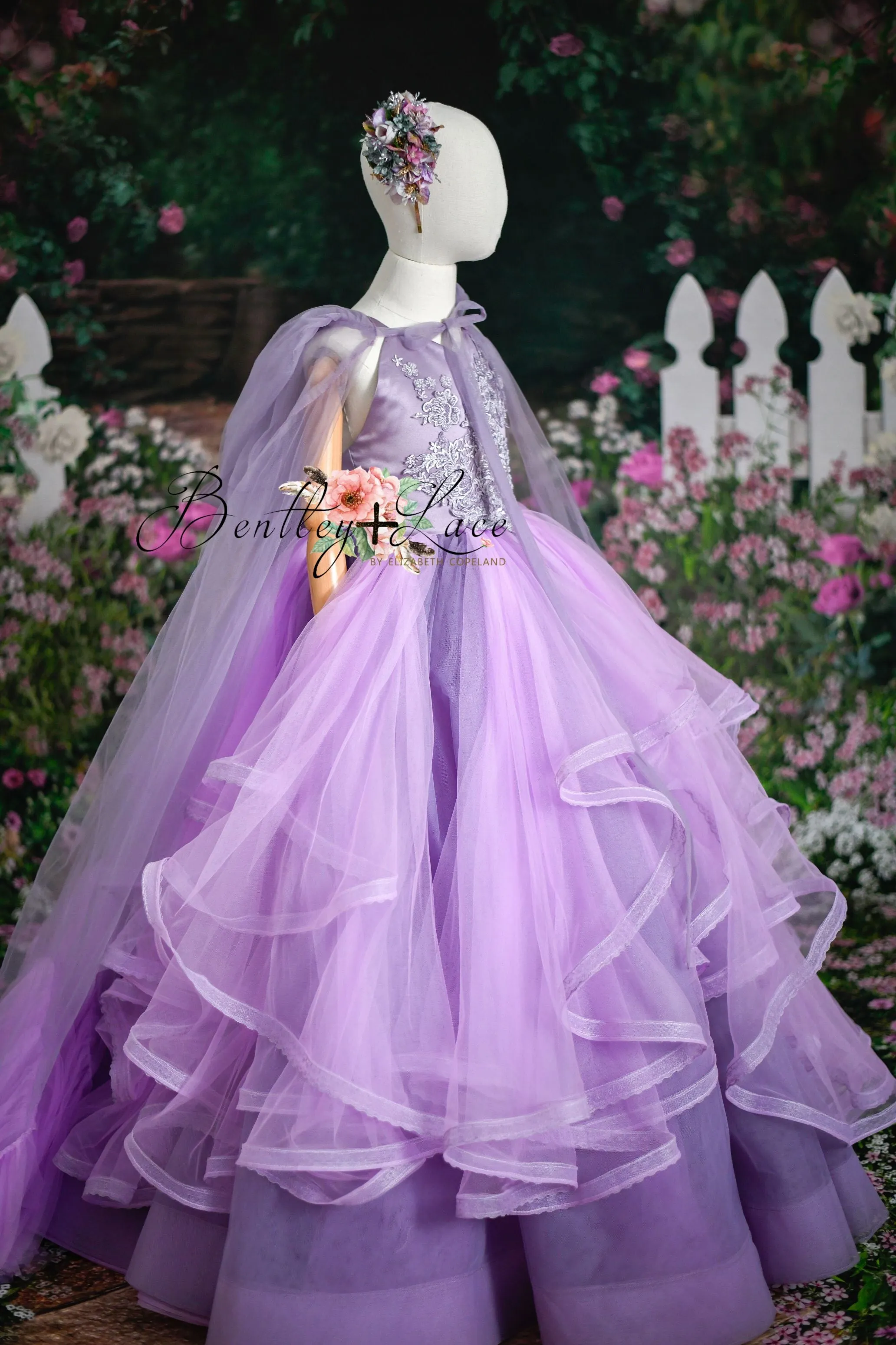 Retired rental guc "Becca" -   Floor length Gown   Cape  ( 8 Year - Petite 9 Year)