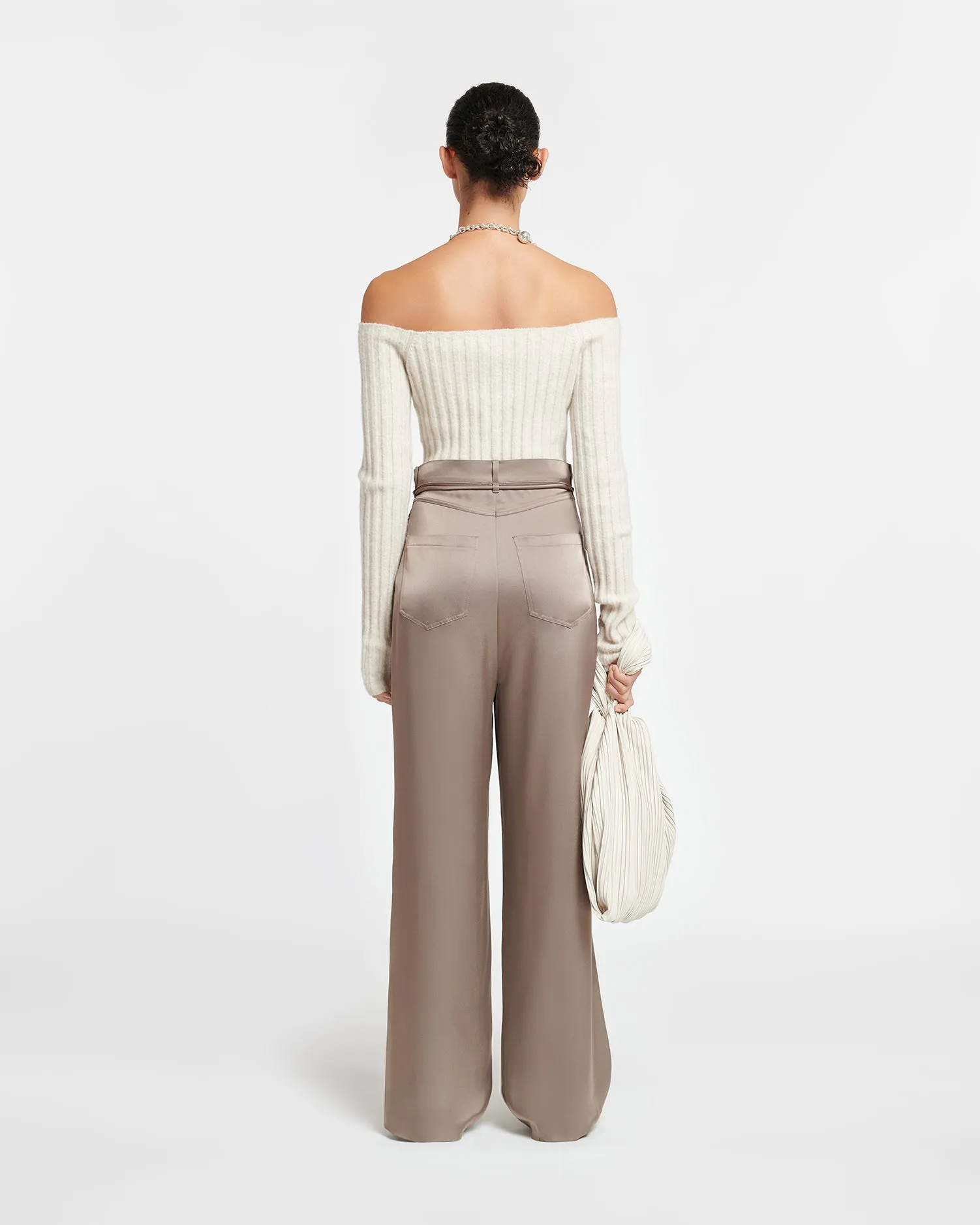 Sidone - Off-The-Shoulder Jersey Cardigan - Creme