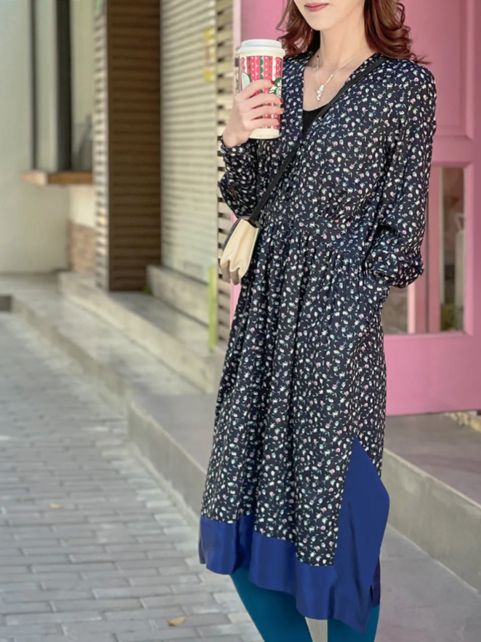 Surprise Sale! Floral-print Silky Panelled V-neck Handkerchief Dress
