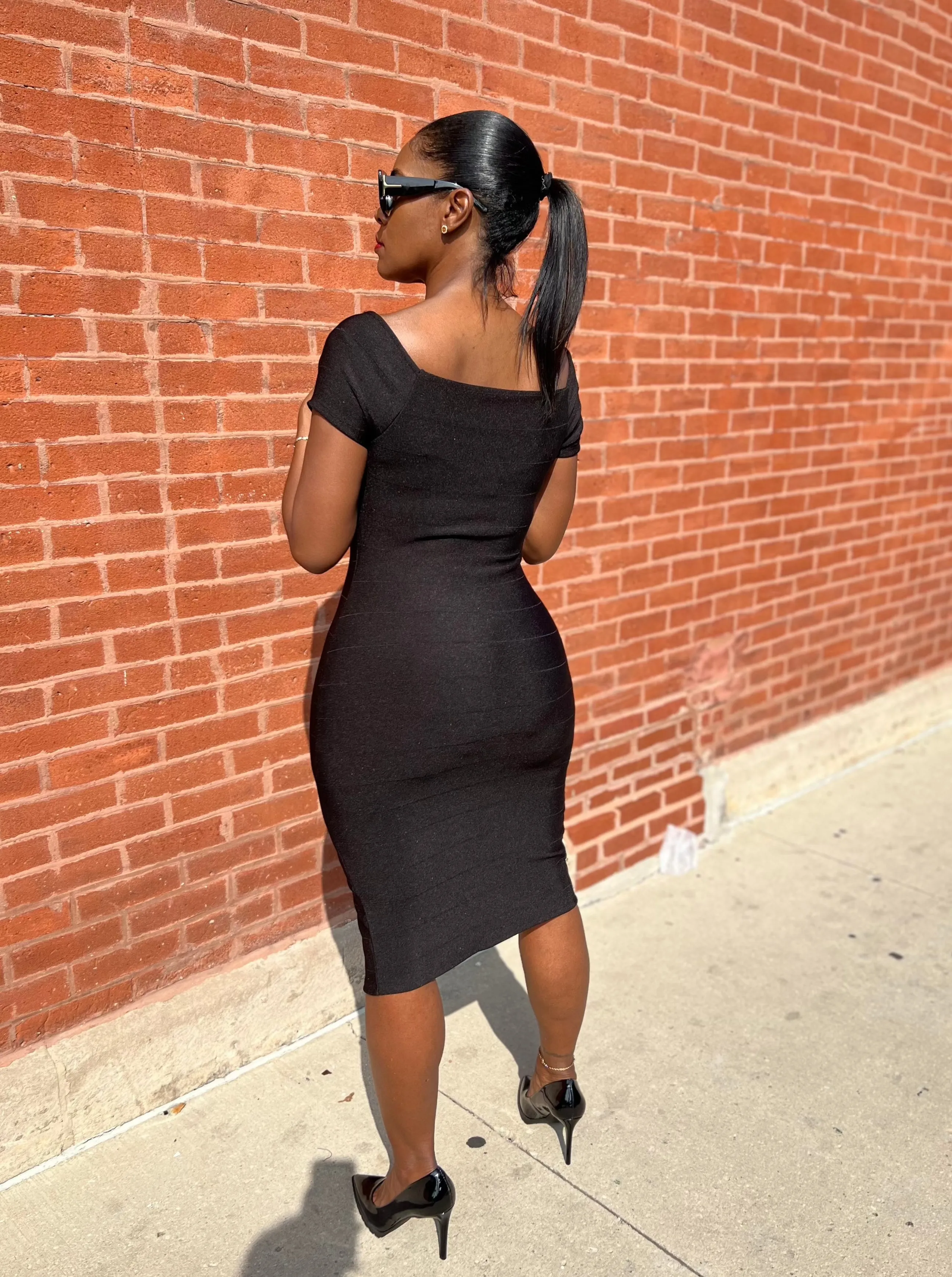 ZIP ME UP MIDI (BLACK)